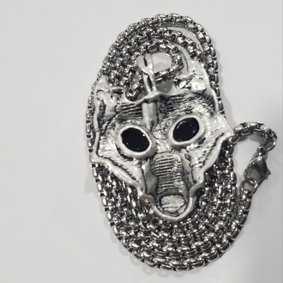 VIKING NORDIC WOLF NECKLACE - Picture 9 of 9